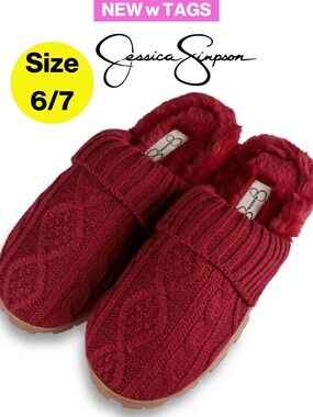 JESSICA SIMPSON🧣Cozy, Plush Burgundy Cable Knit, Fur Slippers (Women’s Size 6/7)